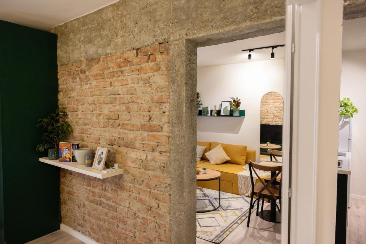 Three Doors Apartments, Kiwi 1+1 Apartment Tiranë Luaran gambar